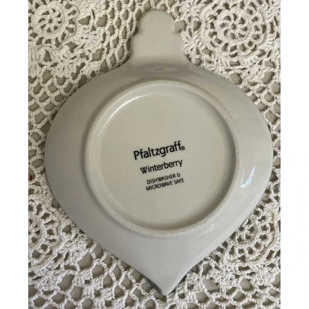 Pfaltzgraff Winterberry 'Tis the Season Ornament Dish / Spoon Rest